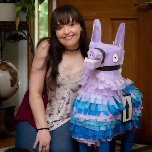 Meet your Posher, Naomi